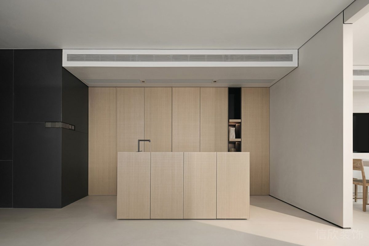 可推拉式柜子設計