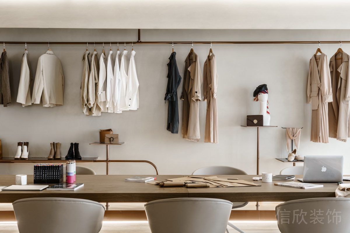 現(xiàn)代原木桌板搭配真皮椅子辦公室設(shè)計(jì)