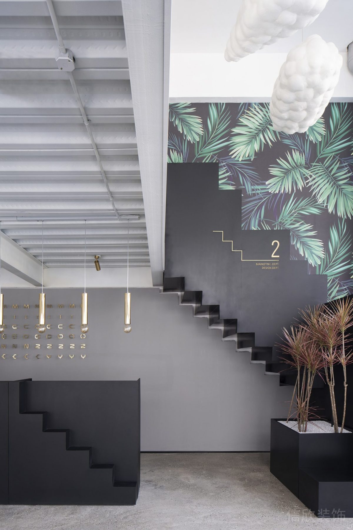 黑色階梯墻紙設(shè)計射燈設(shè)計圖裝修瓷磚效果