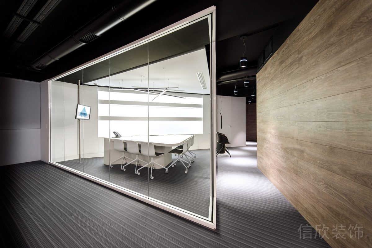三角形高透玻璃門板裝修內(nèi)嵌式墻體燈帶設(shè)計(jì)辦公室會(huì)議室裝修
