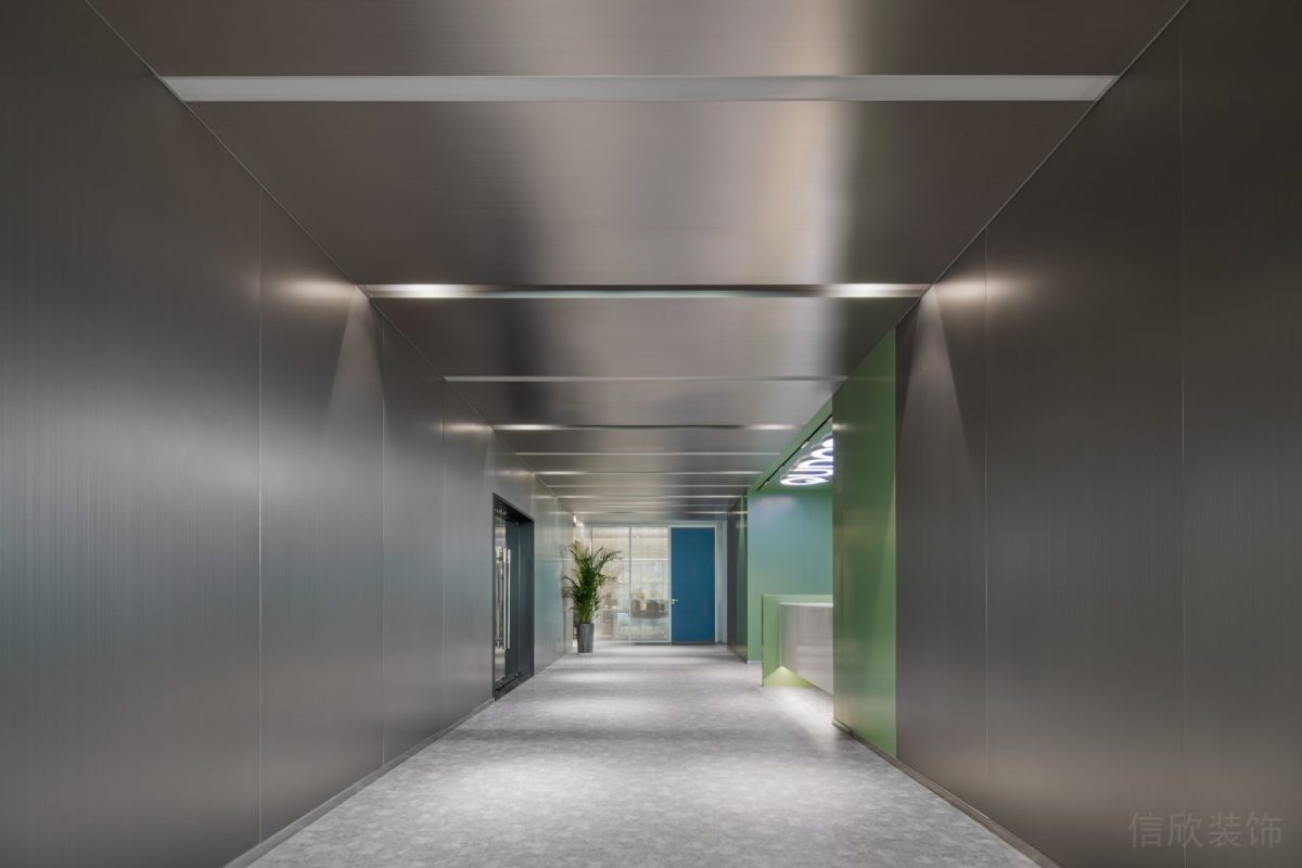 金屬設(shè)計(jì)環(huán)形效果直線式過道辦公室極簡風(fēng)燈飾