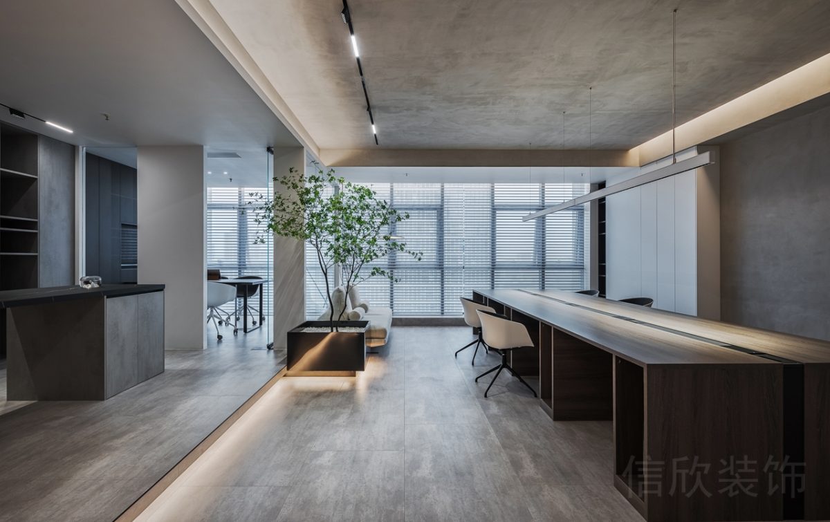 小型工作室裝修設(shè)計(jì)直線式長桌木質(zhì)會(huì)議室環(huán)形工業(yè)風(fēng)效果