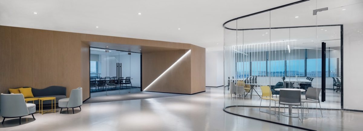 全屋定制辦公室裝修設(shè)計木質(zhì)墻體過道設(shè)計墻體玻璃隔斷會議室設(shè)計圖